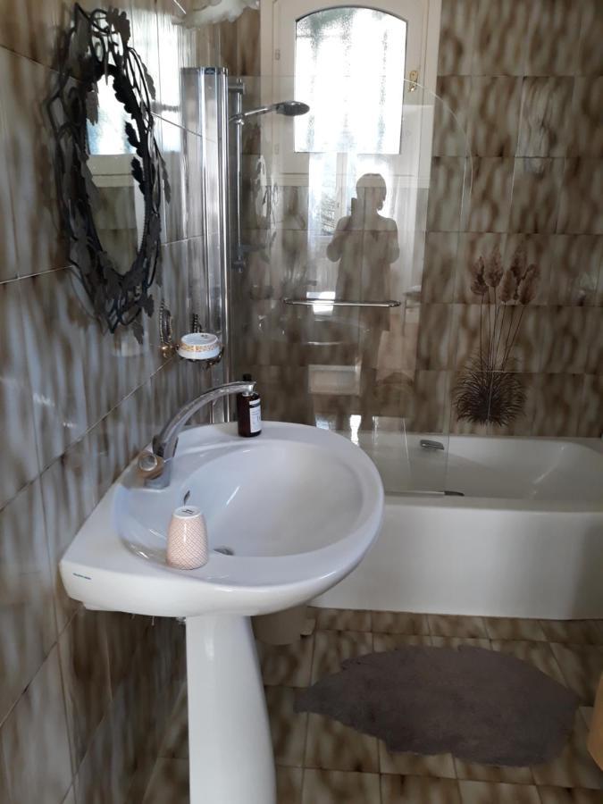 Chambre D'Hotes La Citadelle Lardier-et-Valenca Екстериор снимка