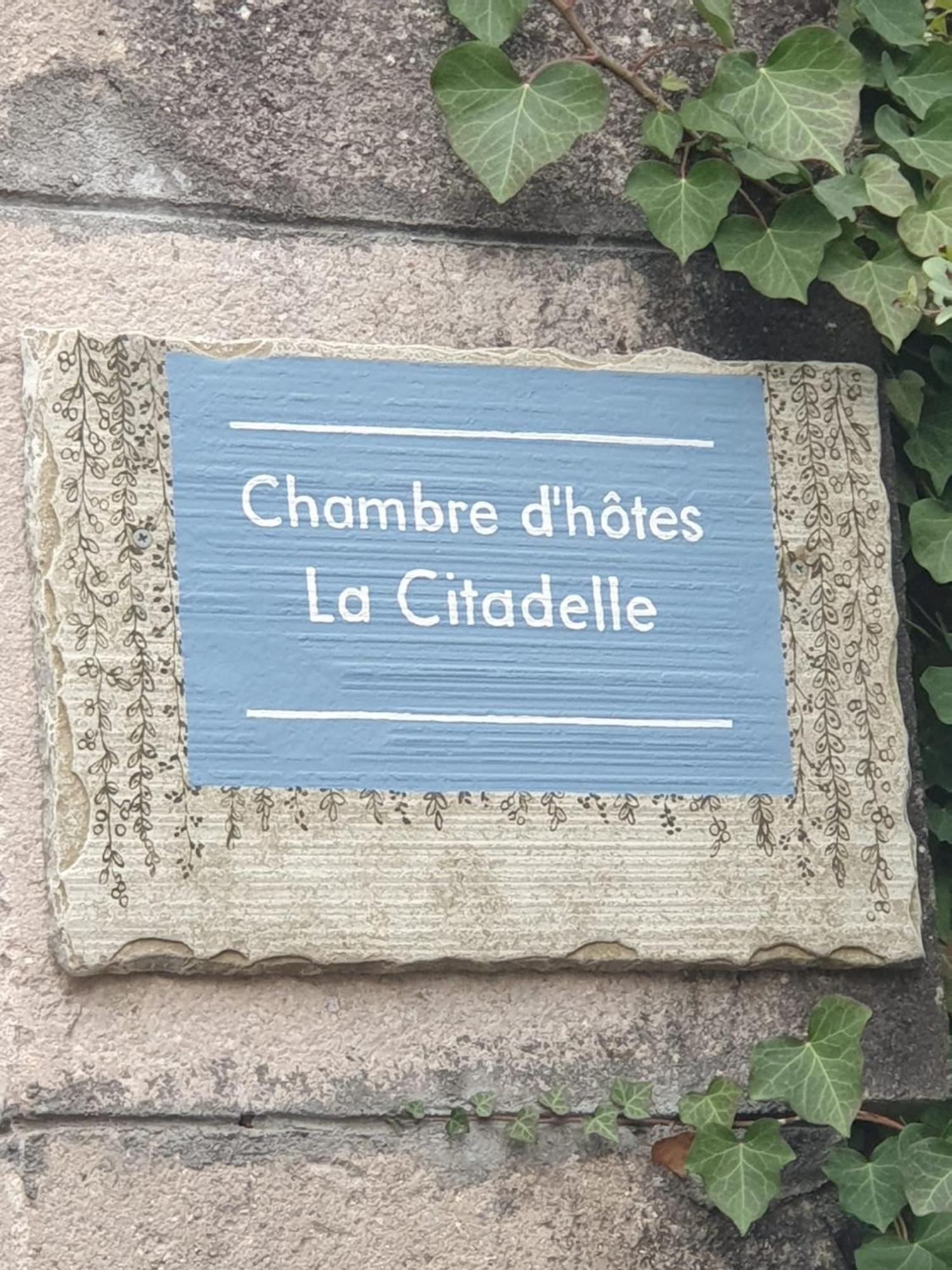 Chambre D'Hotes La Citadelle Lardier-et-Valenca Екстериор снимка